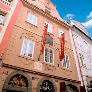Bijou De 4*, Praga República Checa