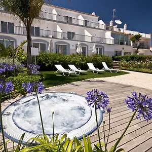 https://mareta-view-boutique-bed-breakfast.hotelaalgarve.com